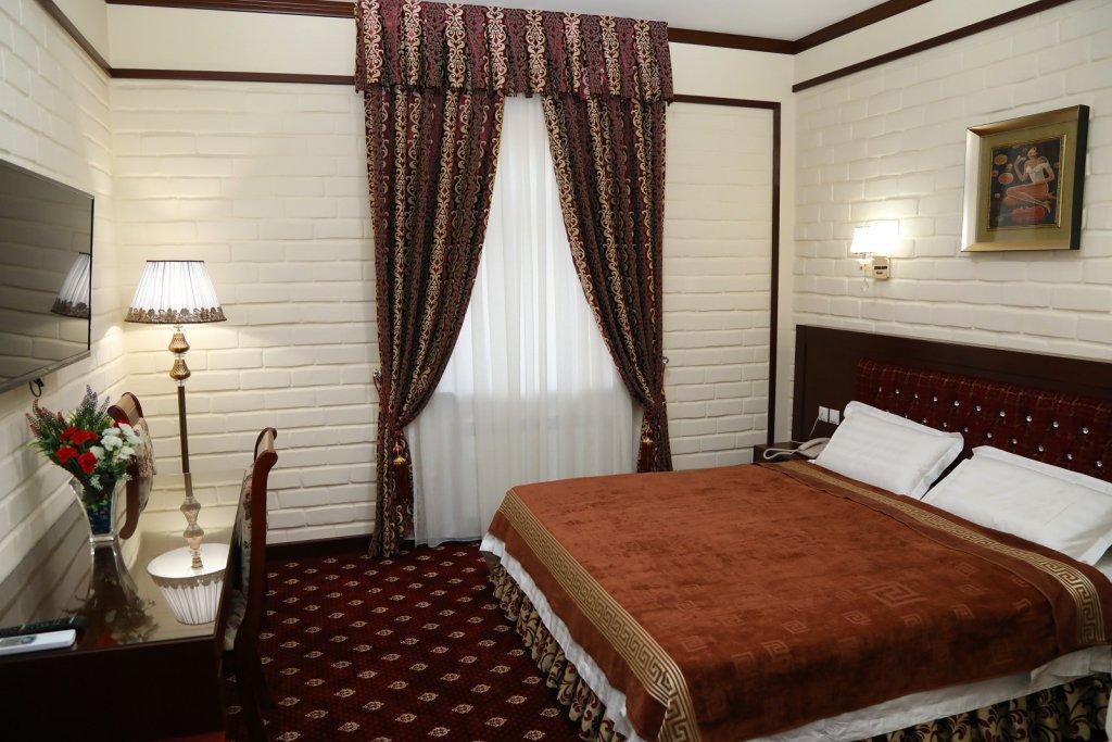 Rakat Plaza Hotel Tasjkent Buitenkant foto