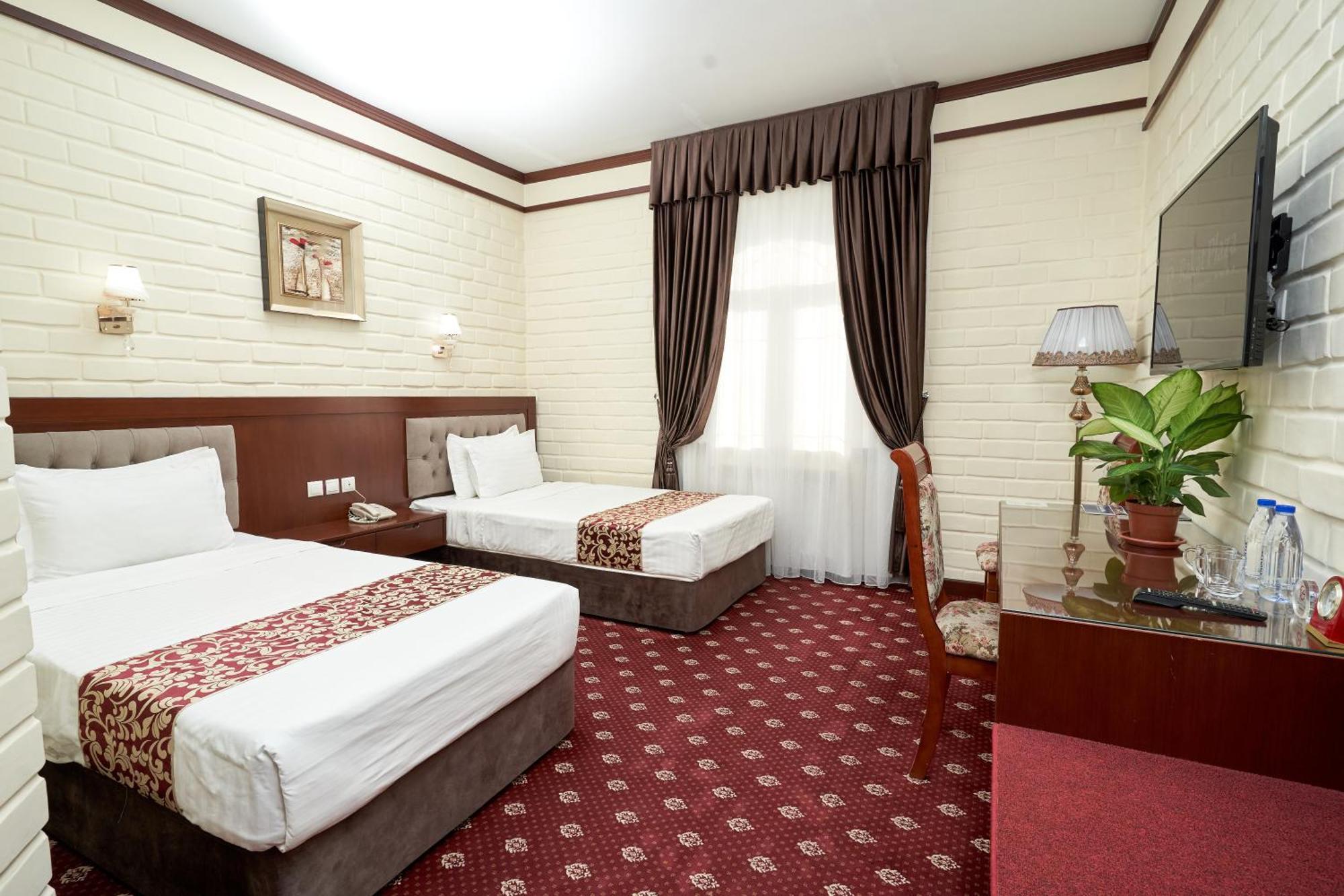 Rakat Plaza Hotel Tasjkent Buitenkant foto