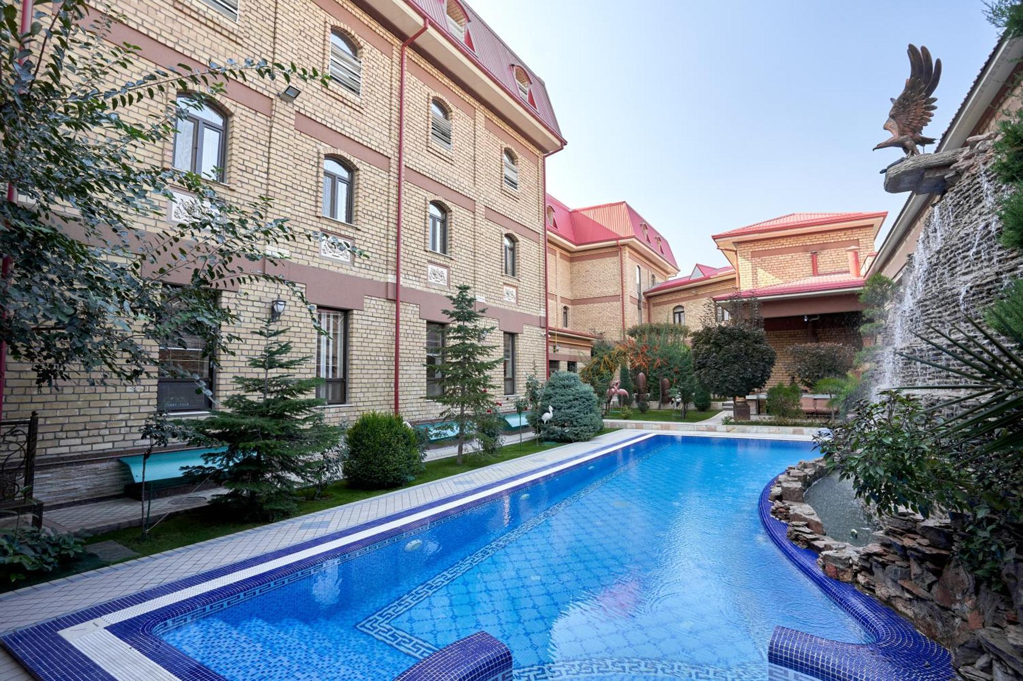 Rakat Plaza Hotel Tasjkent Buitenkant foto