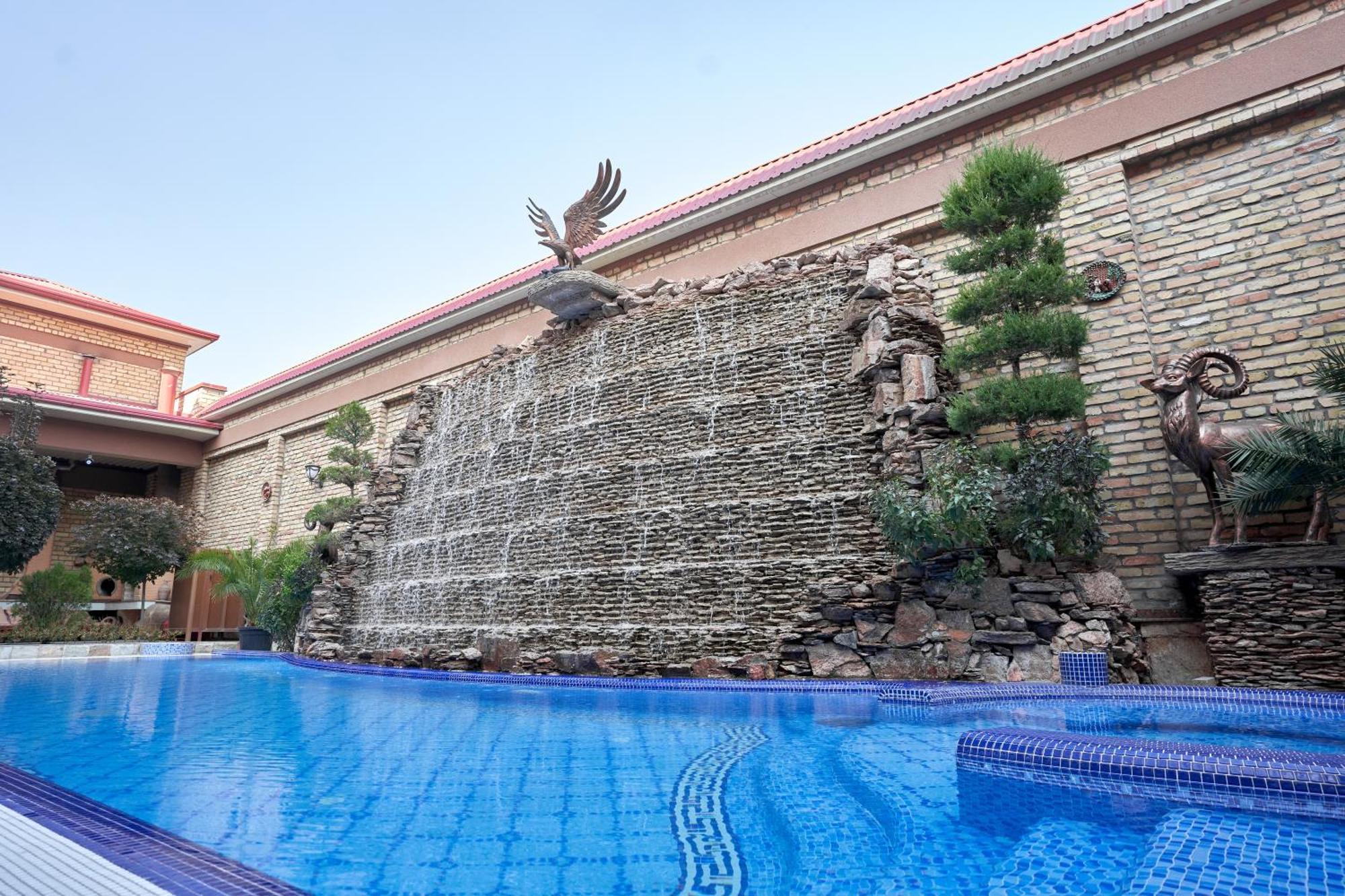 Rakat Plaza Hotel Tasjkent Buitenkant foto