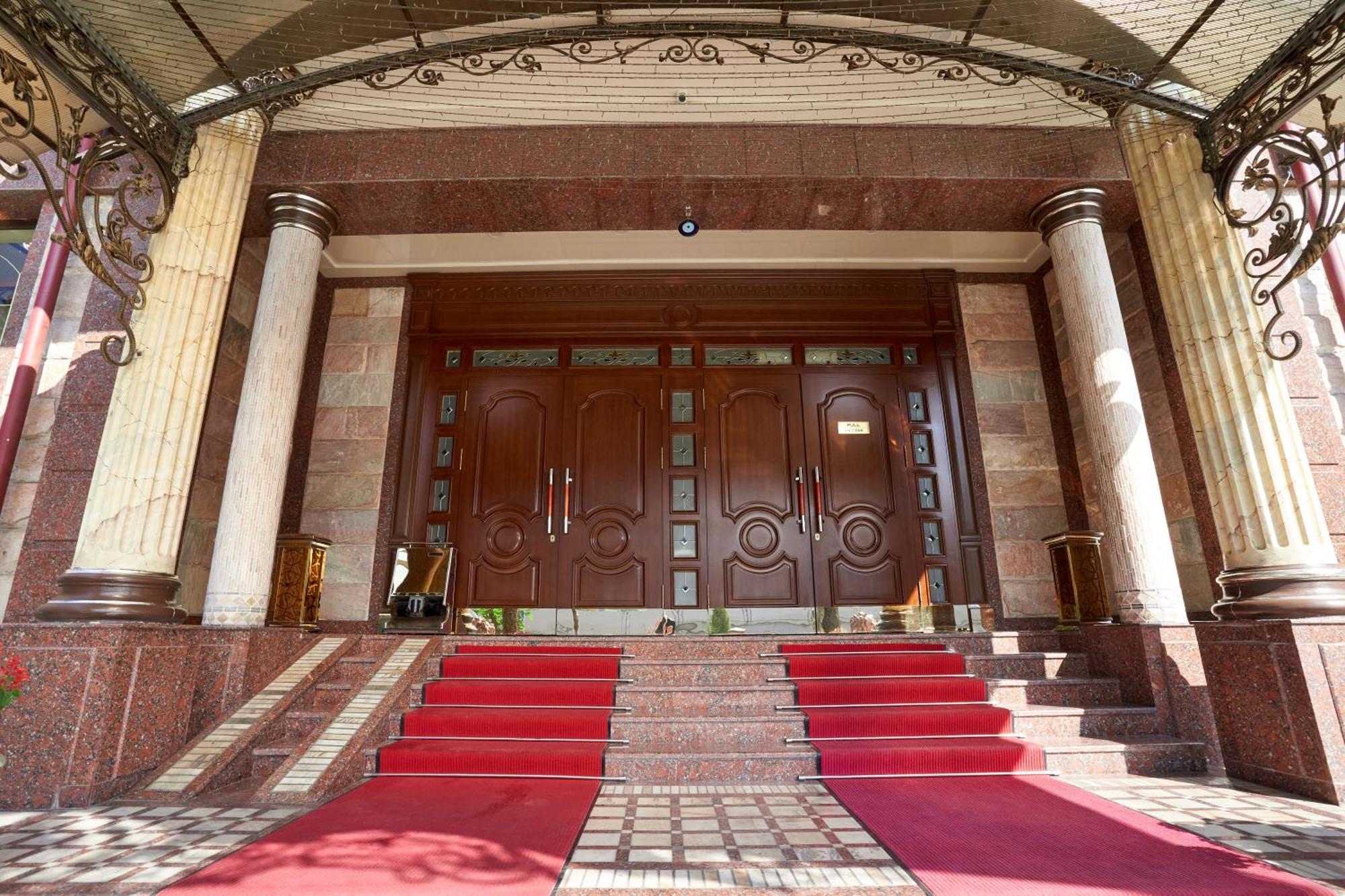 Rakat Plaza Hotel Tasjkent Buitenkant foto