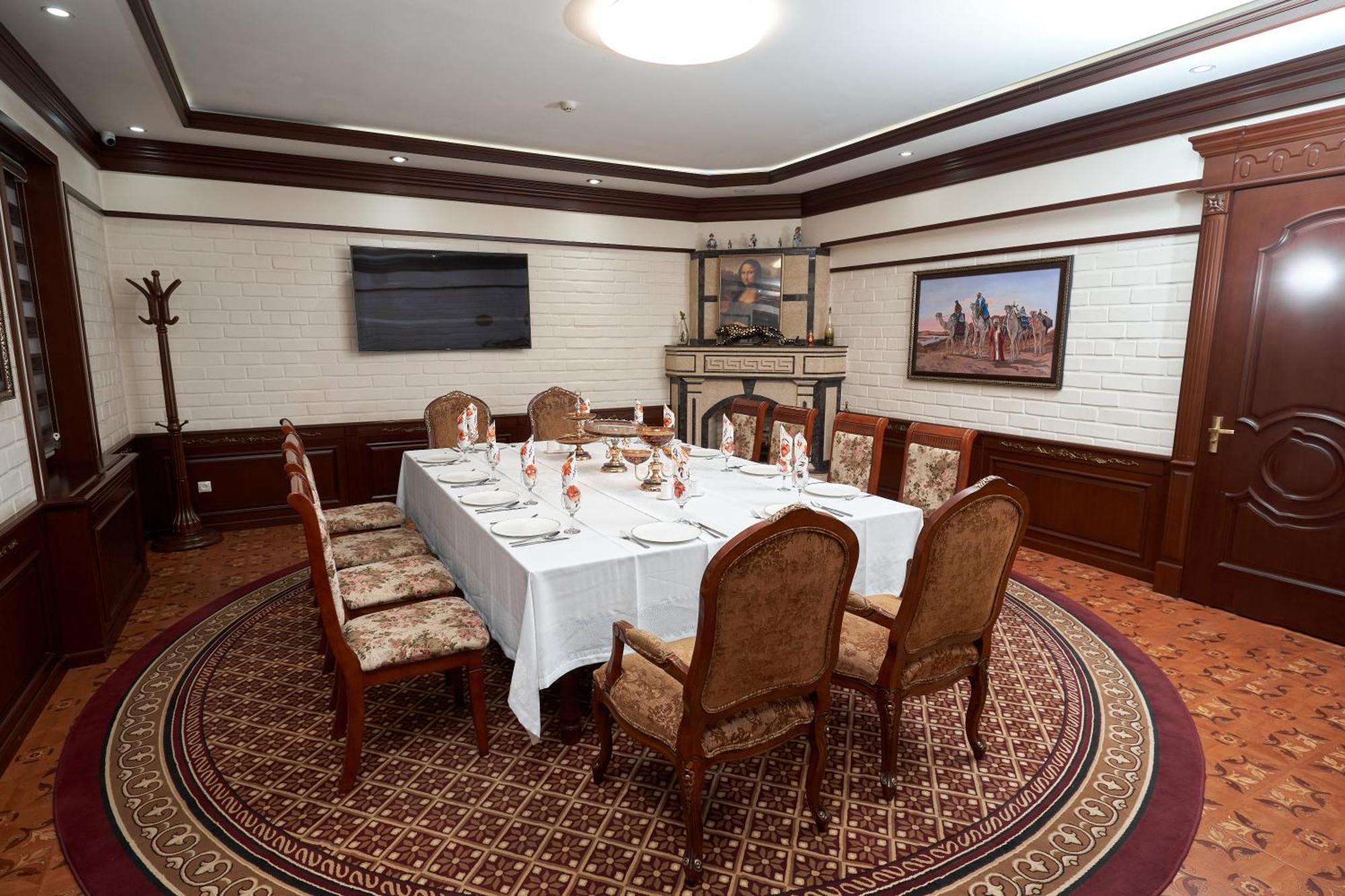 Rakat Plaza Hotel Tasjkent Buitenkant foto