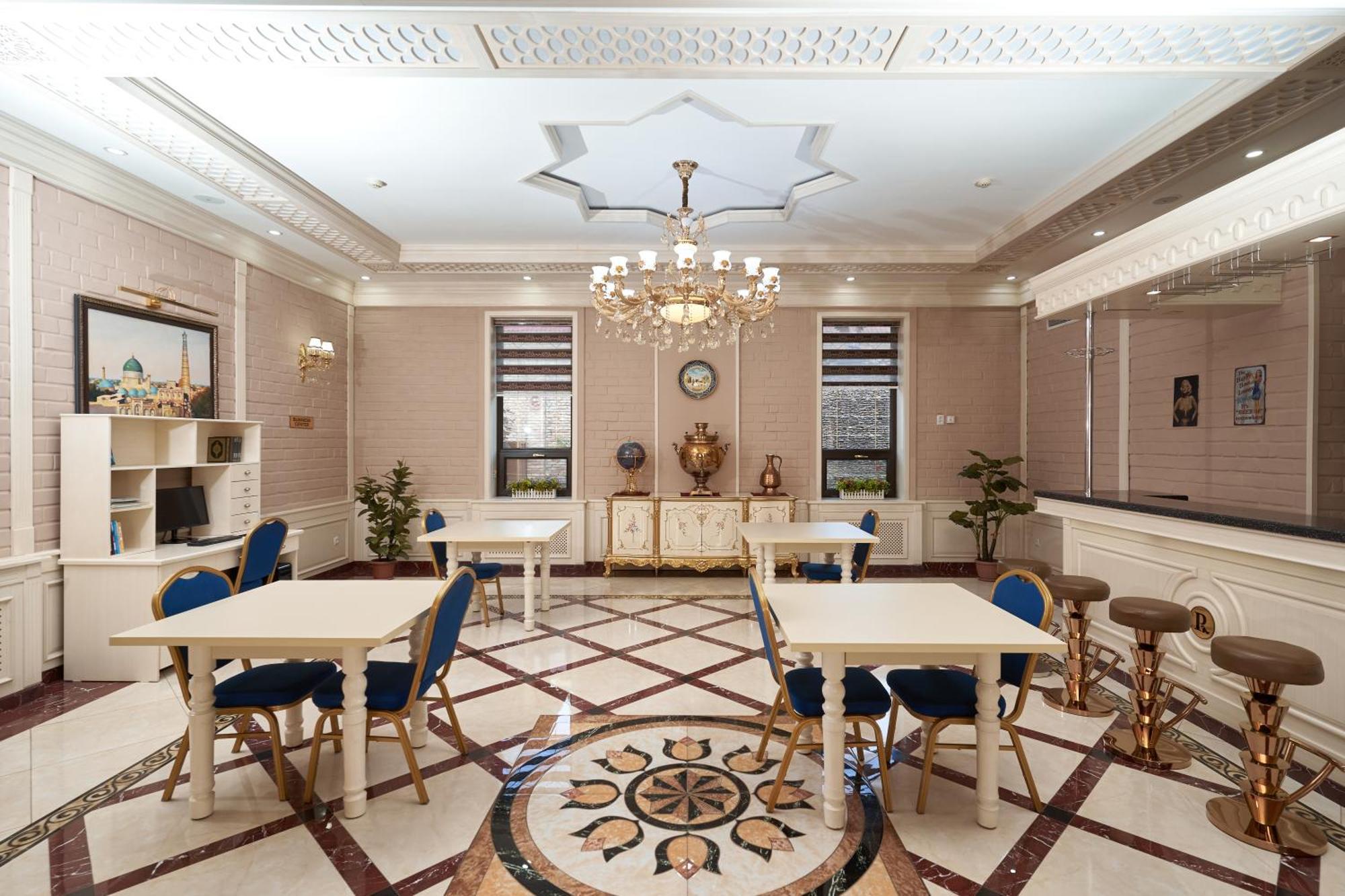 Rakat Plaza Hotel Tasjkent Buitenkant foto